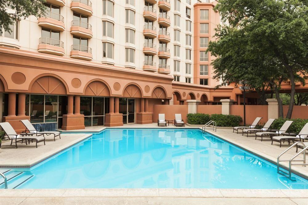 Sheraton Suites Market Center Dallas Exterior foto